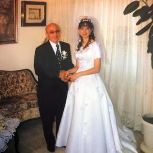 Meet your Posher, Pasqua